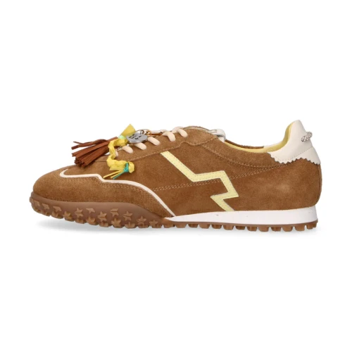 Sneakers beige con charms 2