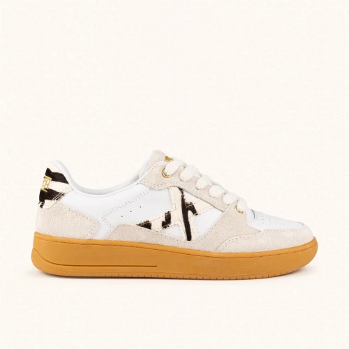 MUNICH - Sneakers bianca con cavallino - 8908133