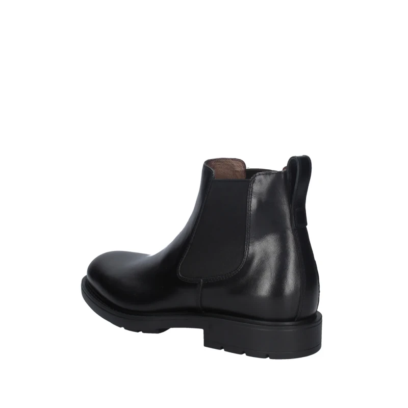 NERO GIARDINI - Stivaletto nero - i001663u