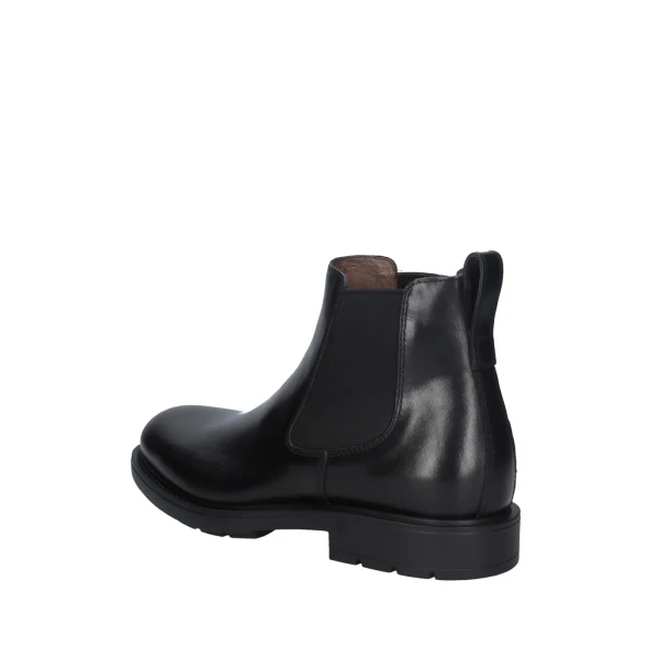 NERO GIARDINI - Stivaletto nero - i001663u